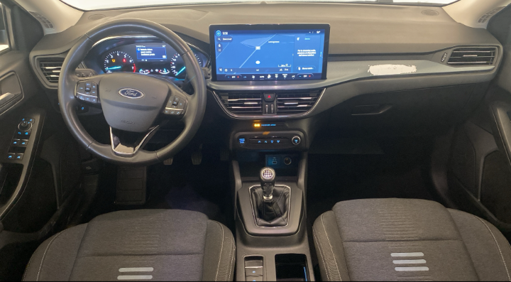 Ford Focus Active SW 1.0 ecoboost h Design 125cv Manual Hybrid
70001 km,