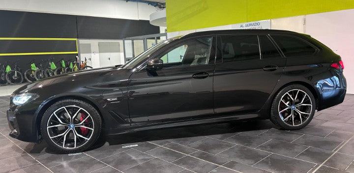 Bmw 530e Touring Luxury auto Sequential PHEV Petrol. 184cv