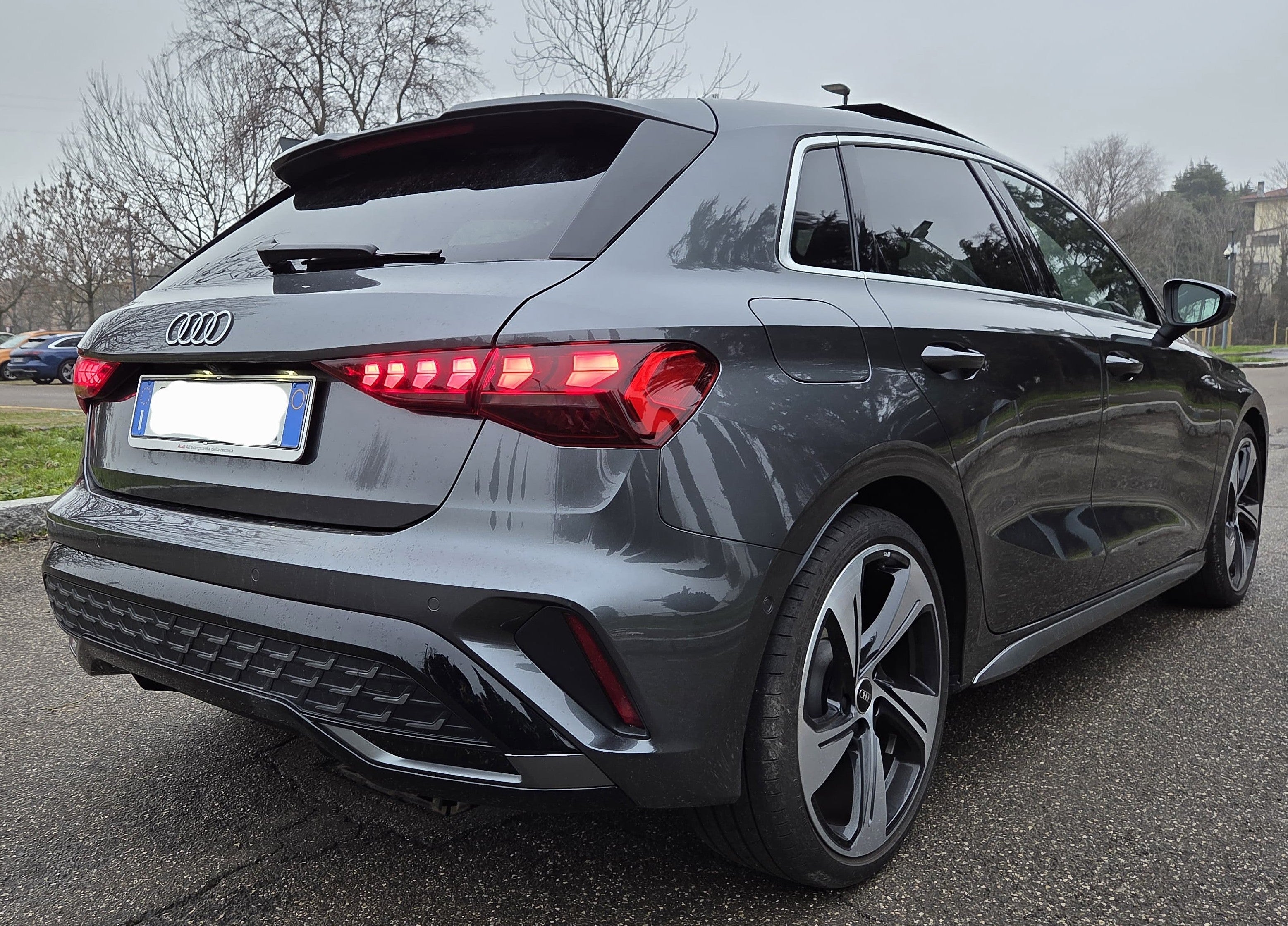 Audi A3 Sportback 35 2.0 tdi S line Edition s-tronic Sequential Diesel
(150cv),  80596 km,