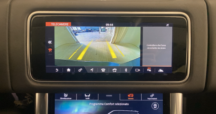 Land rover Range Rover Sport 3.0d i6 mhev HSE Dynamic 249cv a Sequential Hybrid
 126643 km,