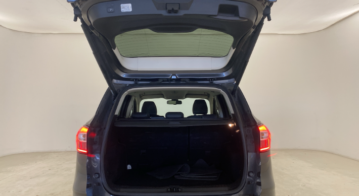 Ford Kuga 2.0 tdci Vignale s&s awd 180cv powershift Sequential  125773 km,