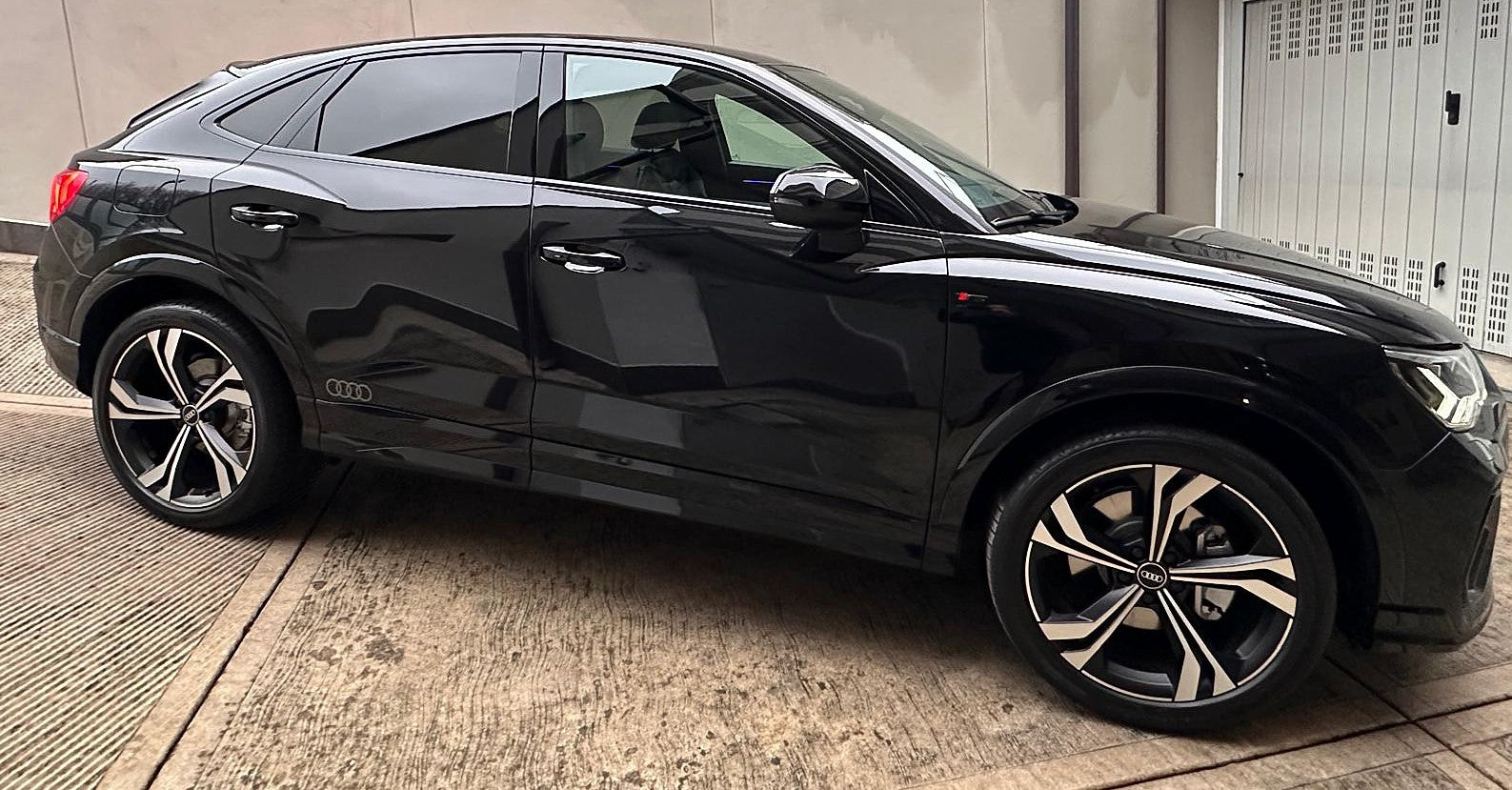 ❌ riservata sig Francia❌Audi Q3 Sportback 35 TDI  quattro    S-TRONIC Sequential Diesel 150cv  km 28440        s-line  interno /esterno.               Anno 27/03/2023