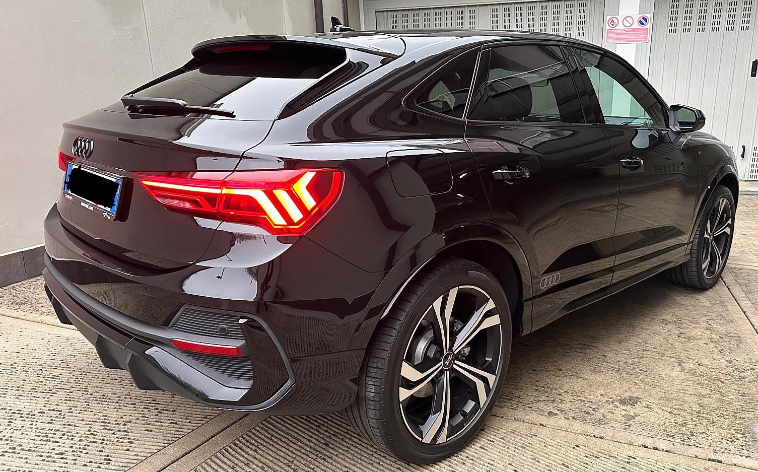 ❌ riservata sig Francia❌Audi Q3 Sportback 35 TDI  quattro    S-TRONIC Sequential Diesel 150cv  km 28440        s-line  interno /esterno.               Anno 27/03/2023