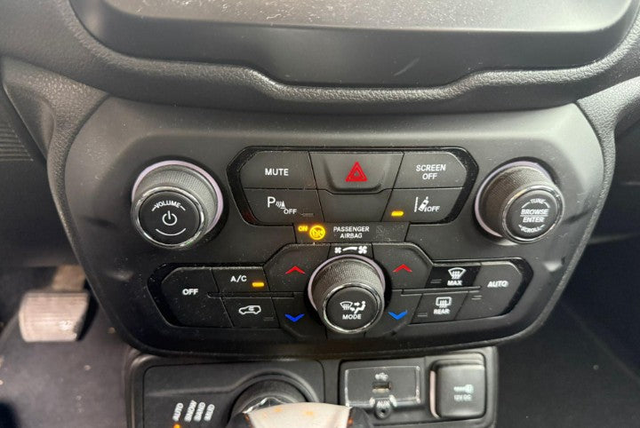 ❌ venduta ❌ Jeep Renegade 2.0 mjt Limited 4wd 140cv auto 9m Automatic Diesel. KM 123400