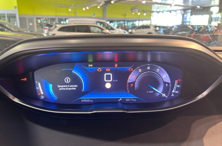 Peugeot 3008 1.2 puretech t Active Pack s&s 130cv Manual  64568 km,