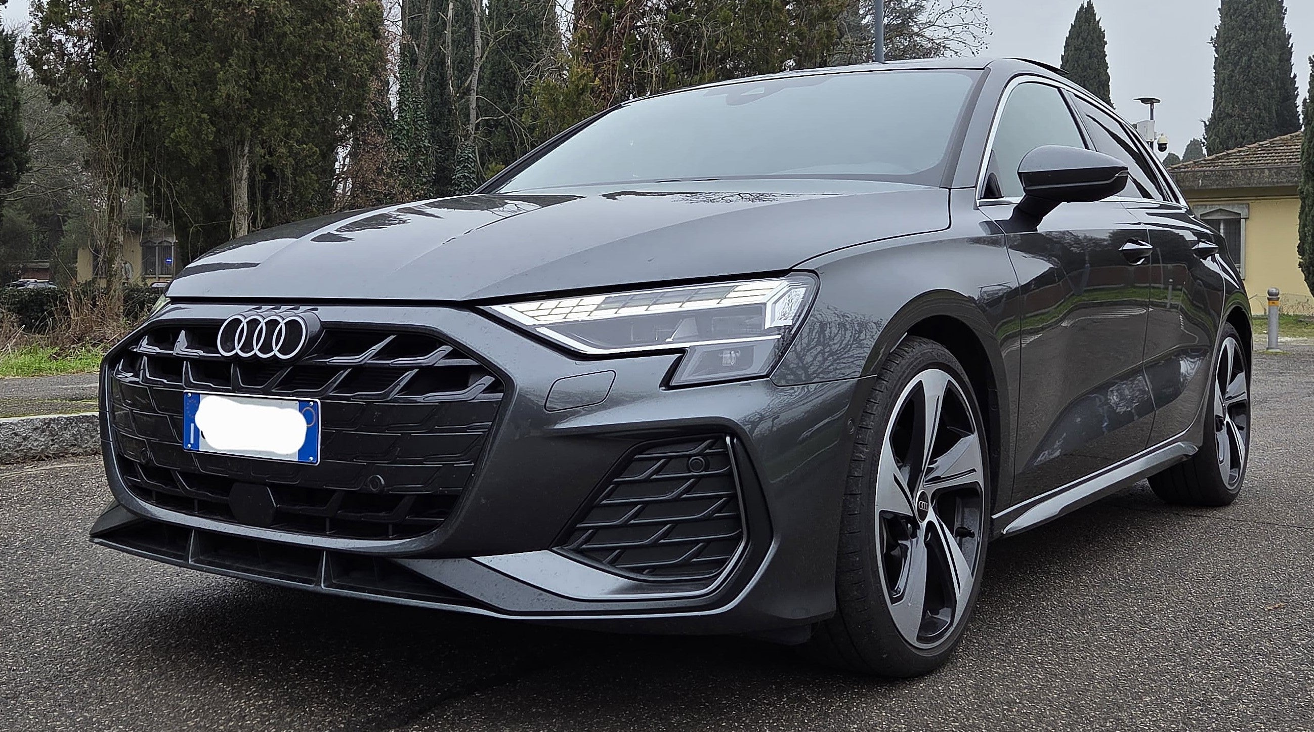 Audi A3 Sportback 35 2.0 tdi S line Edition s-tronic Sequential Diesel
(150cv),  80596 km,