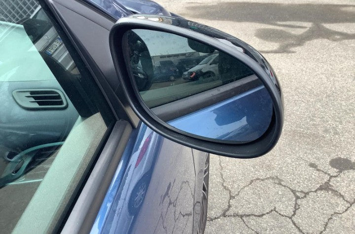 Lancia Ypsilon 1.0 firefly hybrid Gold s&s 70cv Manual Hybrid
70PS), Hybrid, , 19533 km,