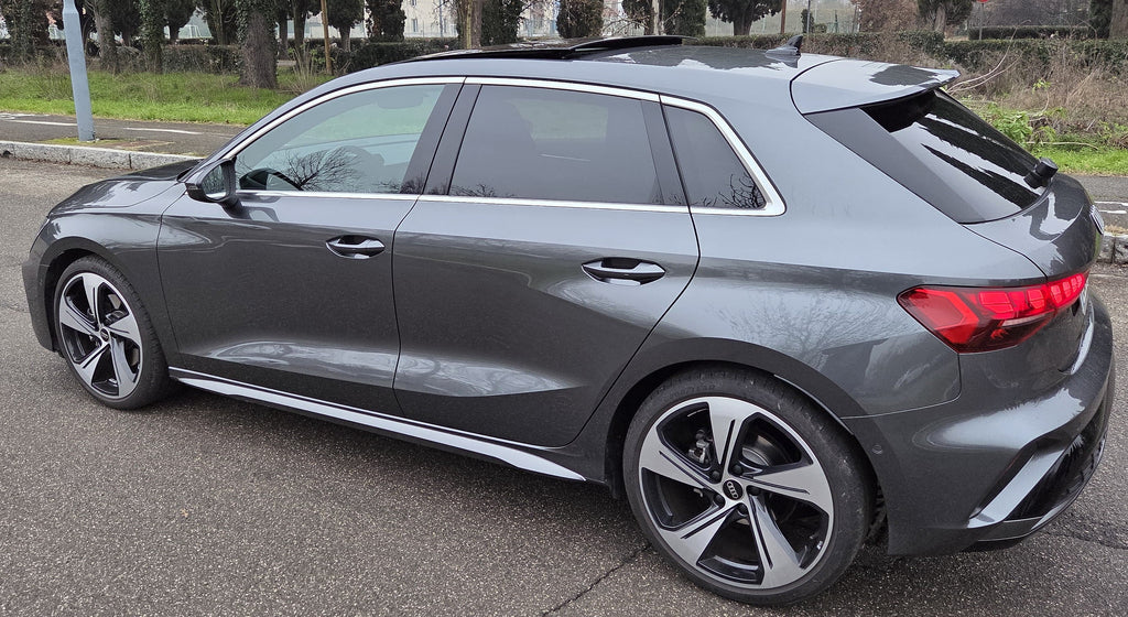 Audi A3 Sportback 35 2.0 tdi S line Edition s-tronic Sequential Diesel
(150cv),  80596 km,