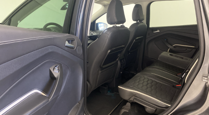 Ford Kuga 2.0 tdci Vignale s&s awd 180cv powershift Sequential  125773 km,