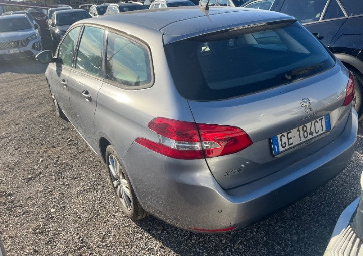 Peugeot 308 SW 1.5 bluehdi Active Business s&s 130cv my20 Manual Diesel
(130cv),152333 km,