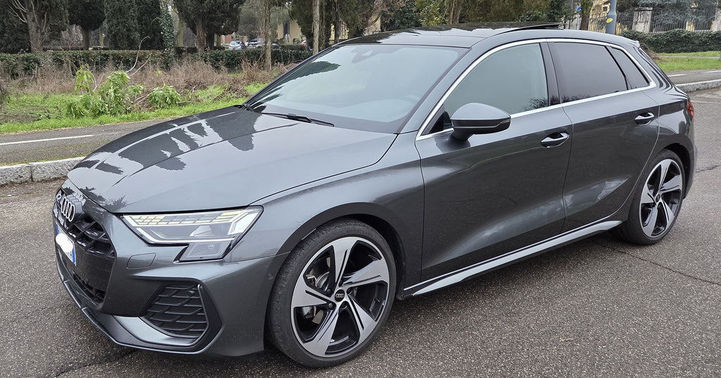 Audi A3 Sportback 35 2.0 tdi S line Edition s-tronic Sequential Diesel
(150cv),  80596 km,