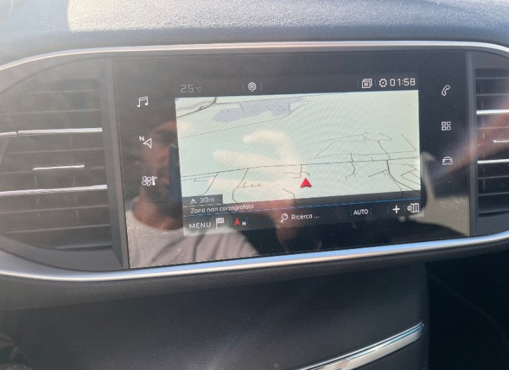 Peugeot 308 SW 1.5 bluehdi Active Business s&s 130cv my20 Manual Diesel
(130cv),152333 km,