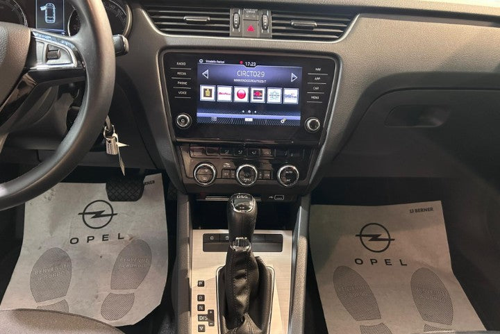 Skoda Octavia Wagon 1.6 tdi Style 115cv dsg Sequential Diesel
 148734 km,